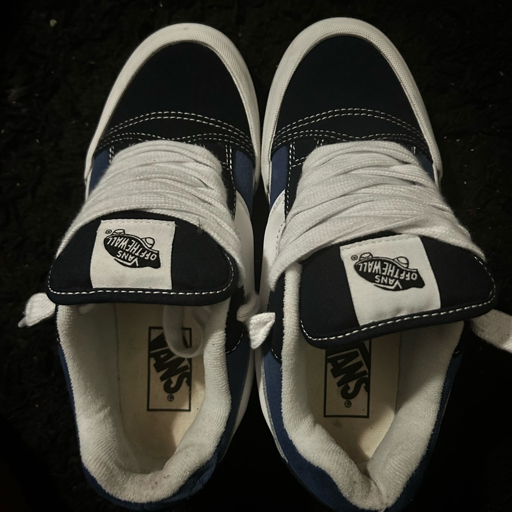 Vans woman’s Black and Navy Sneakers